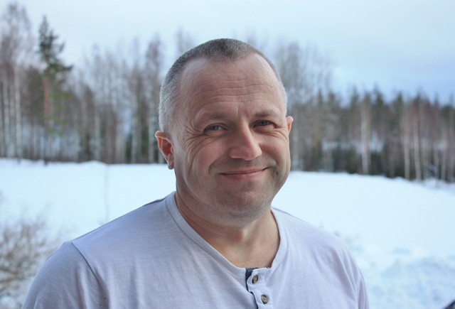 Jonas Pettersson – Bio – Fish Lane Studios